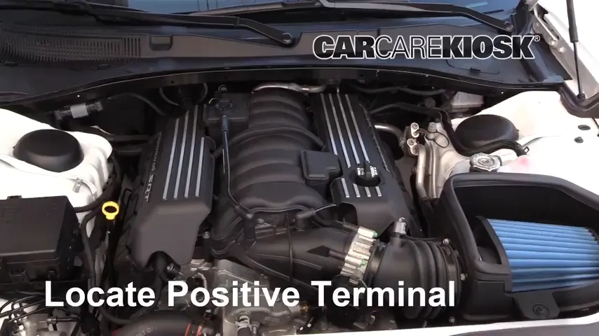 2017 Dodge Charger SRT 392 6.4L V8 Battery Jumpstart